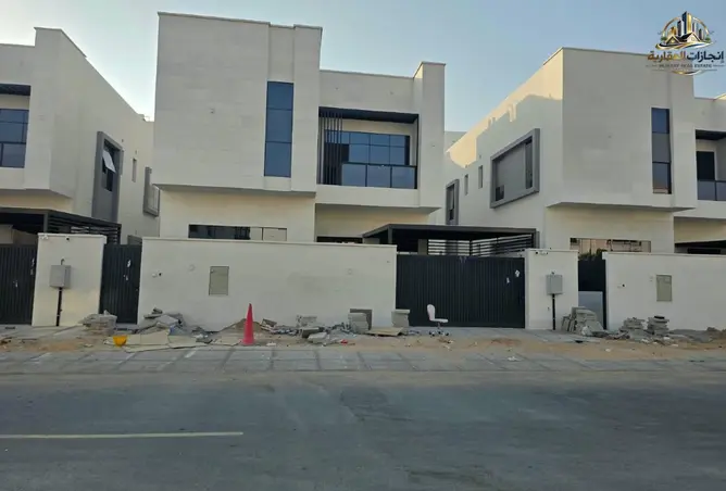 158220408 - Property Image 3