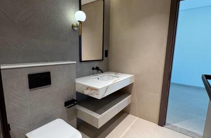 Apartment - 1 Bedroom - 1 Bathroom for sale in Marriott Residences - Business Bay - Dubai