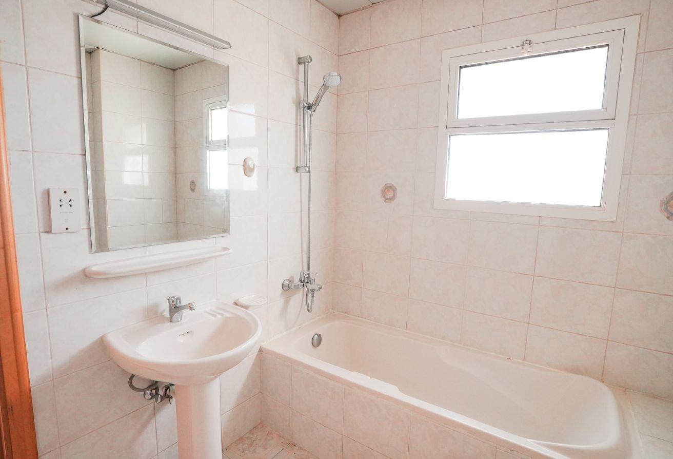 Luxury 5BR Independent Villa | Creek Harbour View photo 24
