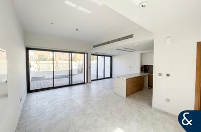 Townhouse - 3 - 4 for sale in La Rosa 2 - La Rosa - Villanova - Dubai