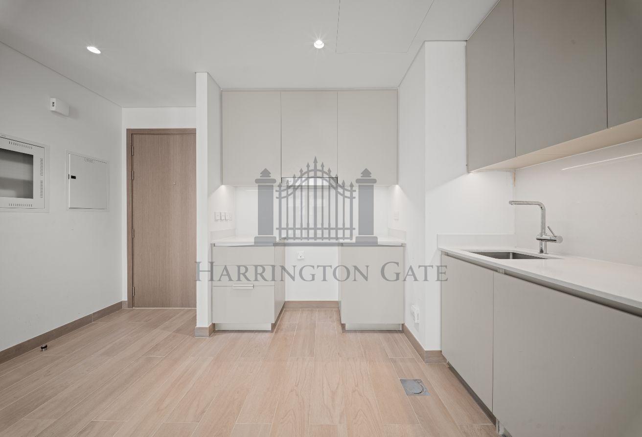 Modern 1BR Apartment | unfurnished & Ready photo 10