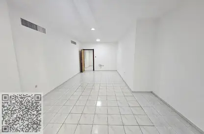 شقة - 3 غرف نوم - 2 حمامات للايجار في دار المجاز - شارع جمال عبد الناصر - المجاز - الشارقة