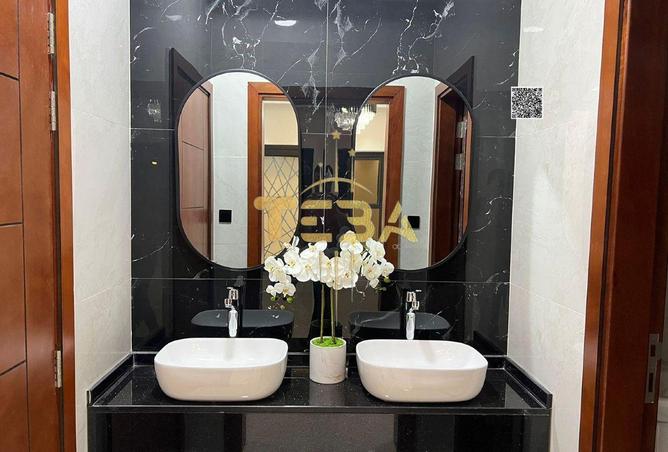 130659982 - Property Image 2