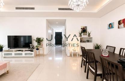 Townhouse - 3 - 4 for rent in Pelham - Akoya Park - Damac Hills - Dubai