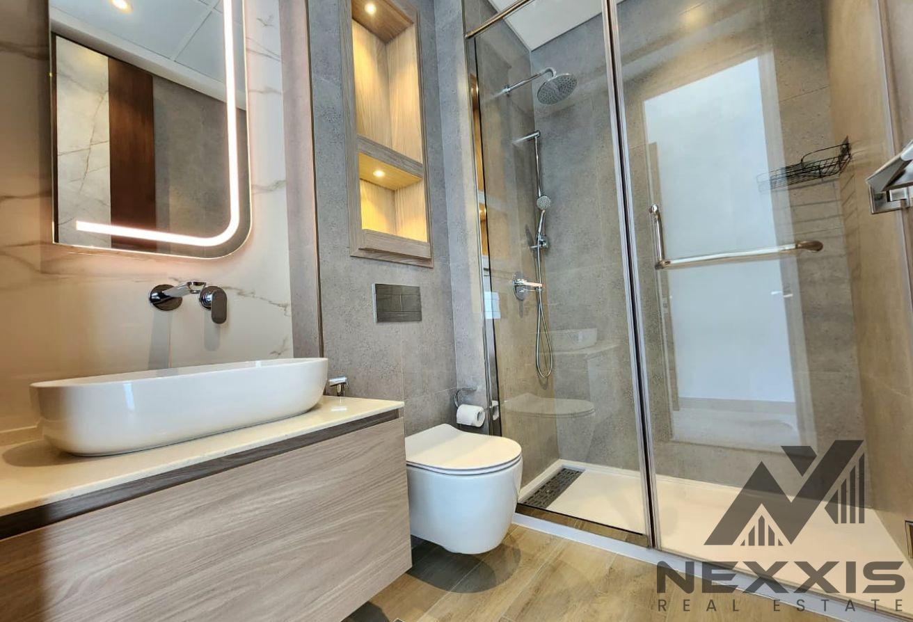 Premium | Private Garden l Community Pool & Gym photo 11