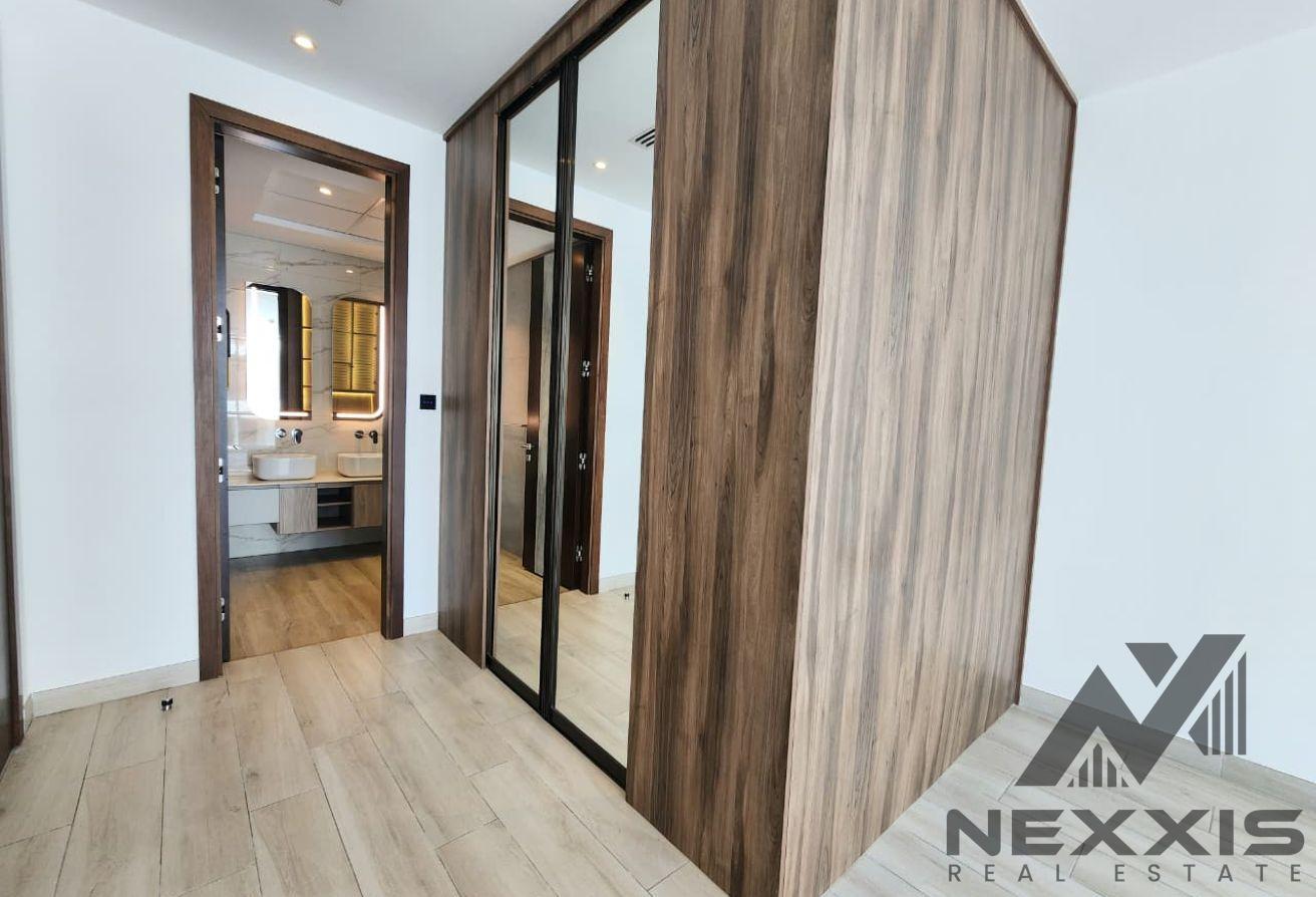 Premium | Private Garden l Community Pool & Gym photo 7