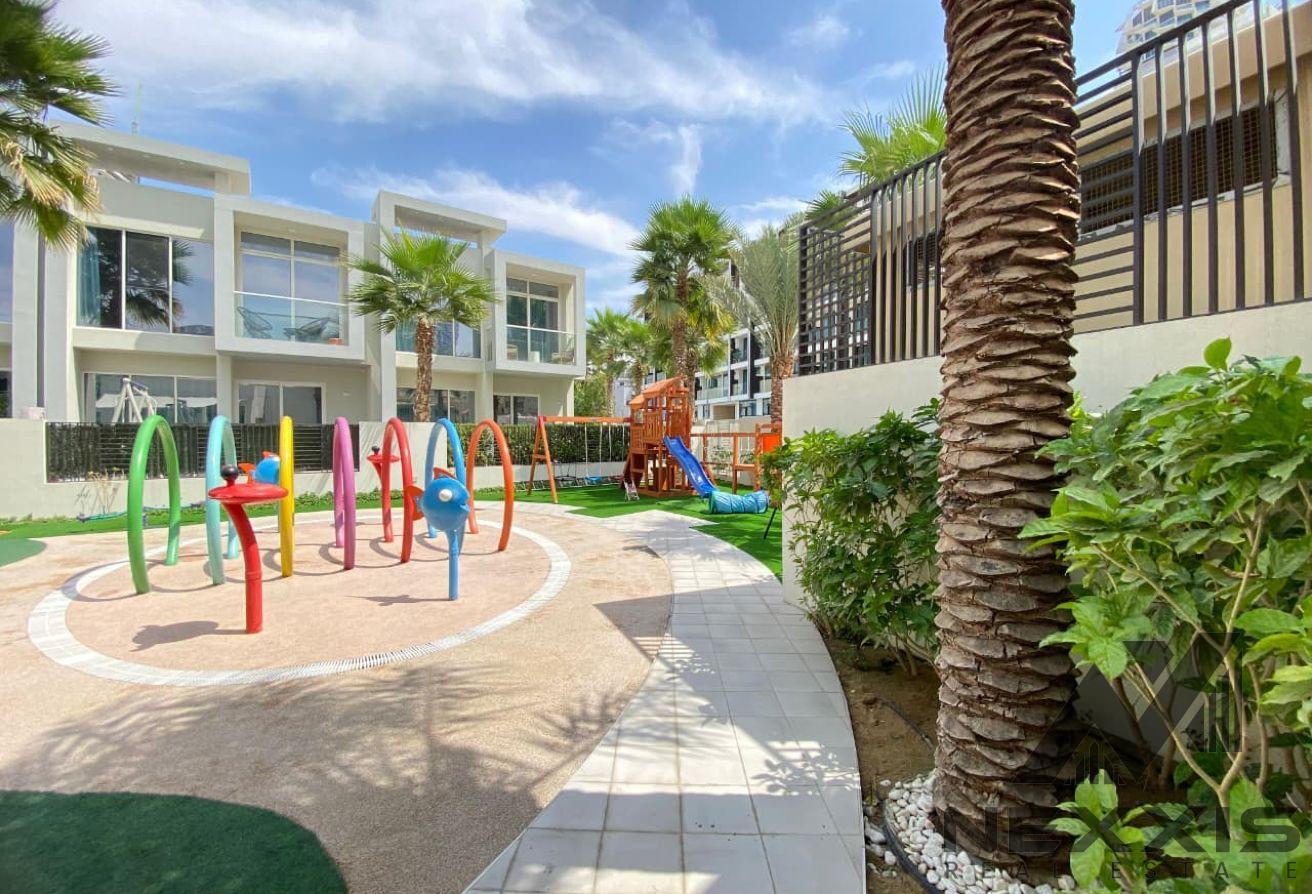Premium | Private Garden l Community Pool & Gym photo 15