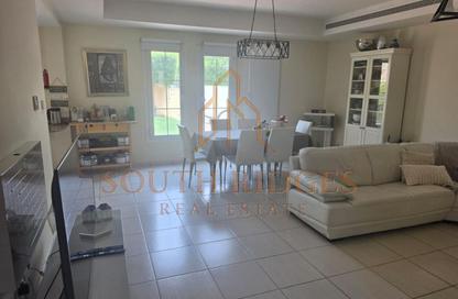 Townhouse - 3 Bedrooms - 4 Bathrooms for rent in Springs 2 - The Springs - Dubai Townhouse - 3 Bedrooms - 4 Bathrooms for rent in Springs 2 - The Springs - Dubai