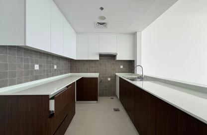 Apartment - 1 - 2 for rent in Hamriyah Free Zone - Sharjah Apartment - 1 - 2 for rent in Hamriyah Free Zone - Sharjah