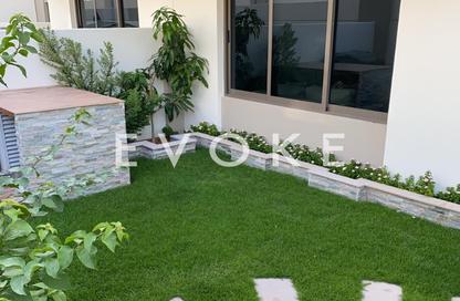 Townhouse - 3 Bedrooms - 4 Bathrooms for rent in Zahra Townhouses - Town Square - Dubai