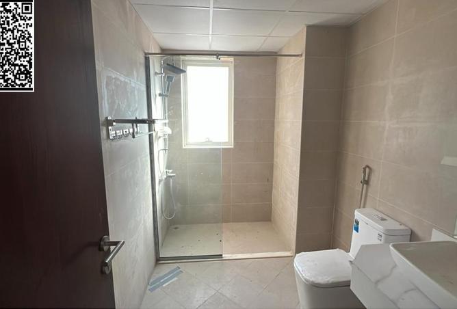 82782773 - Property Image 2