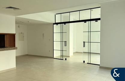 Apartment - Studio - 1 for rent in Shemara Tower - Marina Promenade - Dubai Marina - Dubai