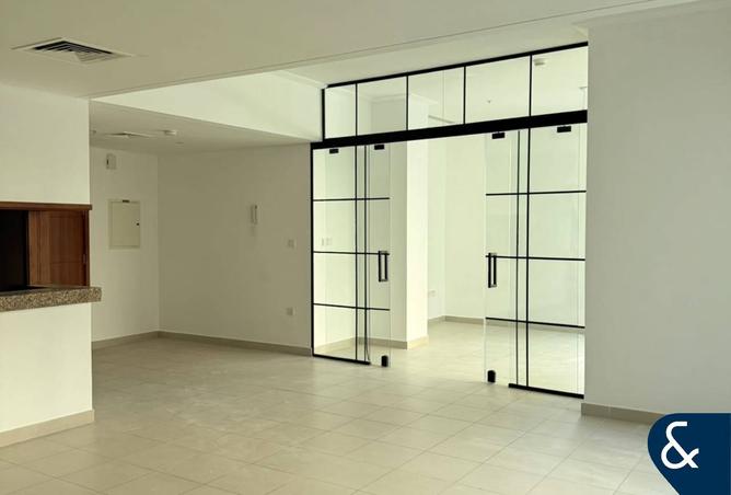 144621328 - Property Image 2