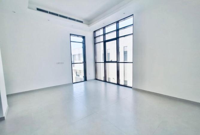 77798351 - Property Image 2