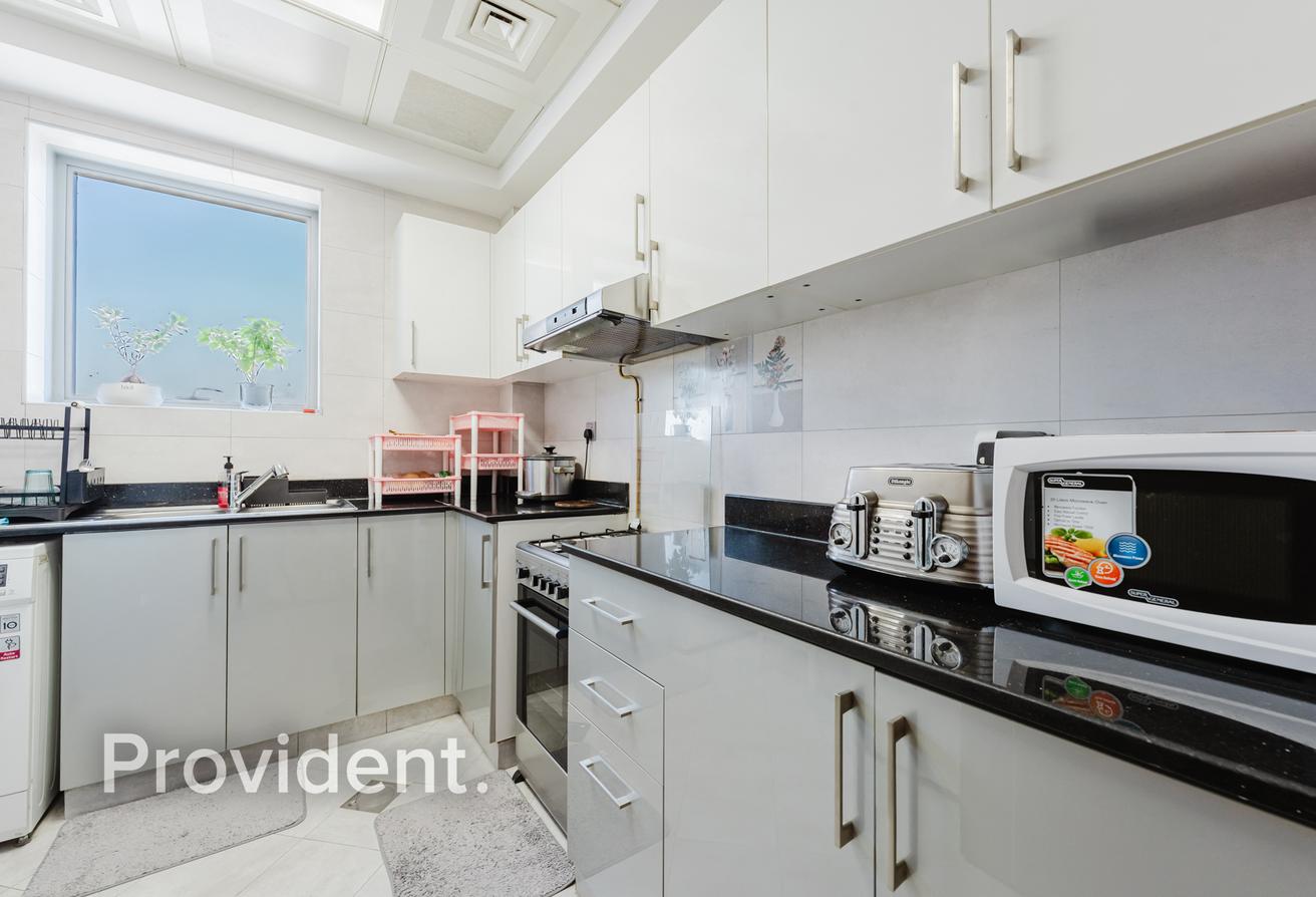 Fully Furnished | Community View | High Floor photo 7