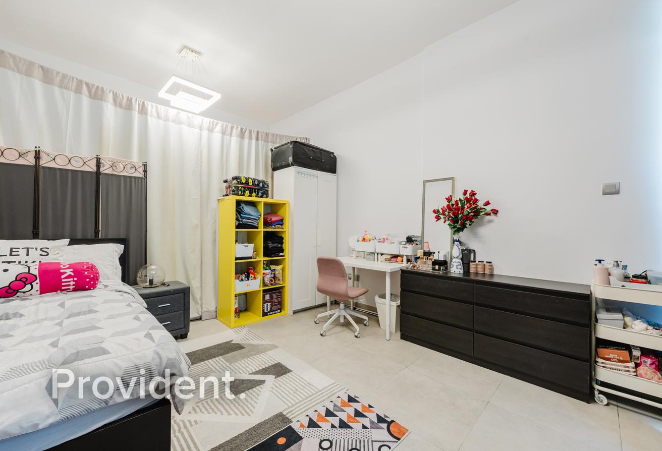 Fully Furnished | Community View | High Floor photo 4