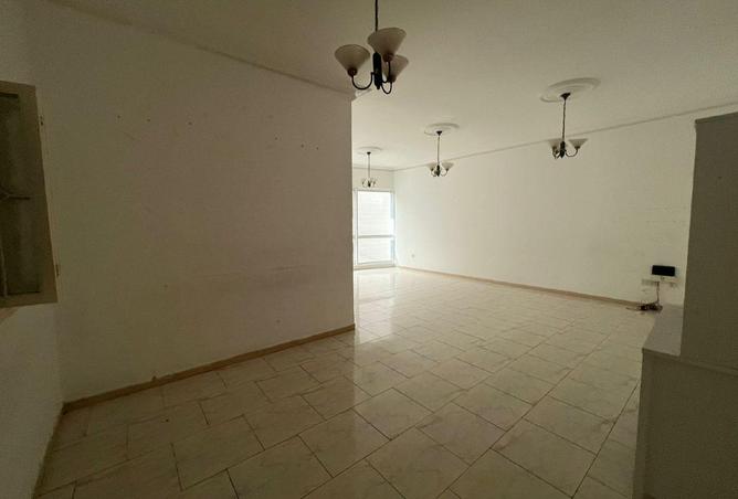 54396707 - صورة العقار 2