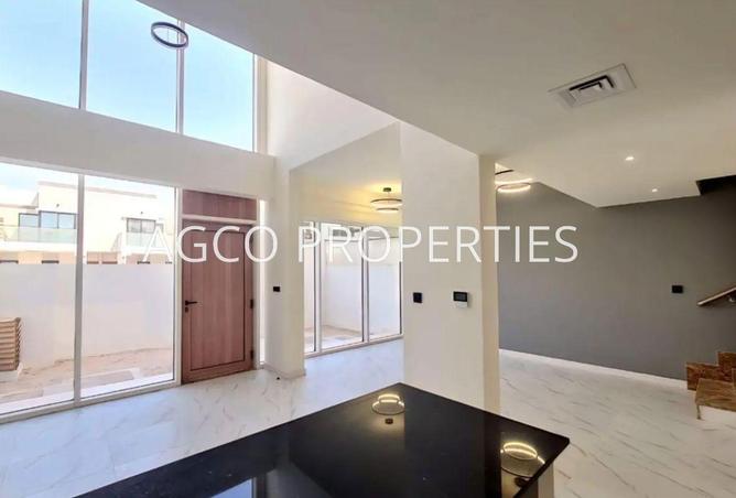 74249440 - Property Main Image