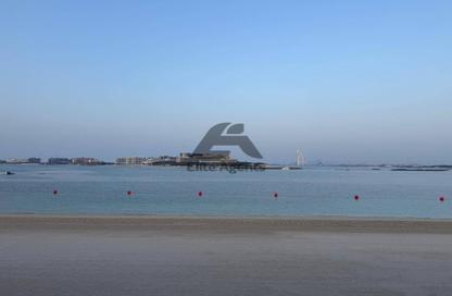 Villa - 5 Bedrooms - 6 Bathrooms for rent in Palma Residences - Palm Jumeirah - Dubai