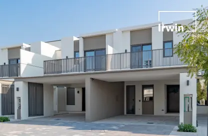 Townhouse - 3 Bedrooms - 4 Bathrooms for rent in Aura Gardens - Tilal Al Ghaf - Dubai
