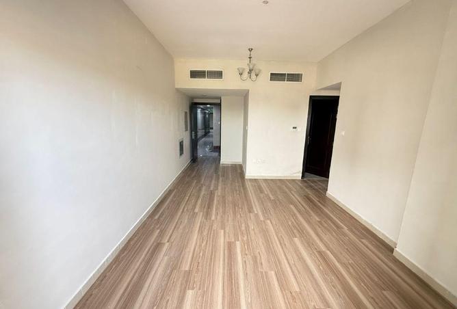 82811550 - صورة العقار 3