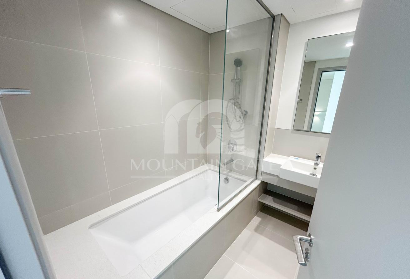 Premium Location | Green View | Brand New photo 19