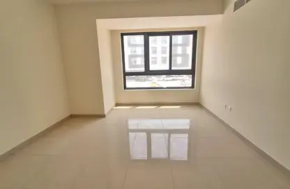 شقة - غرفة نوم - 1 حمام للايجار في ذا لينك - إيست فييليدج - الجادة - الشارقة شقة - غرفة نوم - 1 حمام للايجار في ذا لينك - إيست فييليدج - الجادة - الشارقة