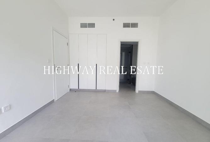 130661354 - Property Image 3