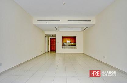 Apartment - 1 Bedroom - 2 Bathrooms for rent in Bay Square Building 9 - Bay Square - Business Bay - Dubai