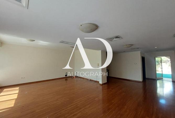 60129710 - Property Image 2