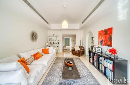 Villa - 6 Bedrooms - 6 Bathrooms for sale in Mirador - Arabian Ranches - Dubai