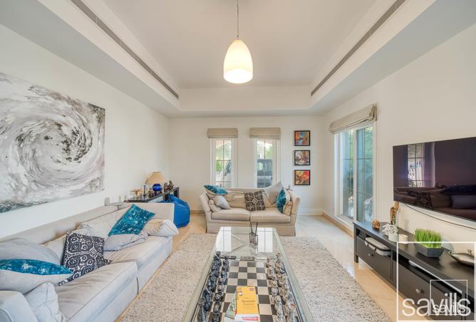 82810561 - Property Image 2