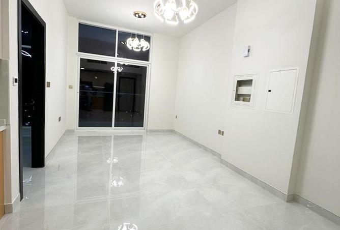 104258090 - Property Image 2