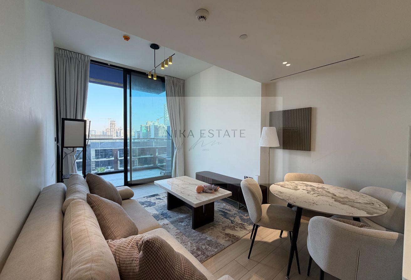 NO COMISSION| FULLY FURNISHED | POOL VIEWS photo 3