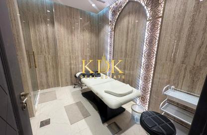 Shop - Studio - 4 Bathrooms for rent in The Waves Tower B - The Waves - Dubai Marina - Dubai