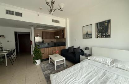 Apartment - Studio - 1 Bathroom for rent in Burj Al Nujoom - Downtown Dubai - Dubai