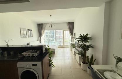 Apartment - Studio - 1 Bathroom for rent in Burj Al Nujoom - Downtown Dubai - Dubai