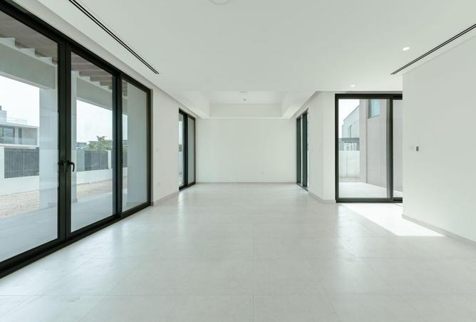 56549327 - صورة العقار 2