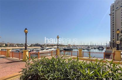 Apartment - 3 Bedrooms - 4 Bathrooms for sale in Marina Residences 4 - Marina Residences - Palm Jumeirah - Dubai