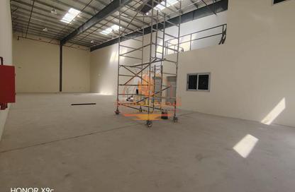 Warehouse - Studio - 1 Bathroom for rent in Al Sajaa S - Al Sajaa - Sharjah