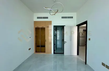 شقة - غرفة نوم - 1 حمام للايجار في سكايز من دانوب - ارجان - دبي