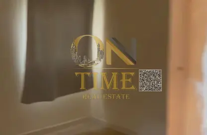 عمارة بالكامل - 6 غرف نوم - 4 حمامات للبيع في مبنى جيباس 3 - الراشدية 2 - الراشدية - عجمان