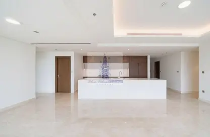 Apartment - 4 Bedrooms - 4 Bathrooms for sale in Palace Beach Residence Tower 2 - Palace Beach Residence - EMAAR Beachfront - Dubai Harbour - Dubai