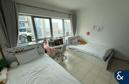 Apartment - 2 Bedrooms - 2 Bathrooms for sale in The Point - Dubai Marina - Dubai
