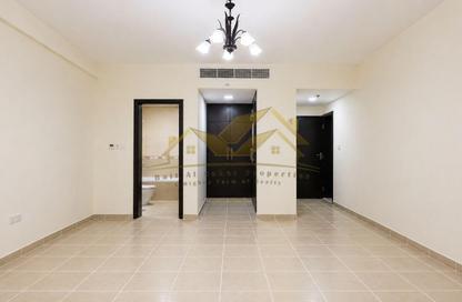 Apartment - 1 Bedroom - 2 Bathrooms for rent in Infinity Building - Sheikh Zayed Road - Dubai