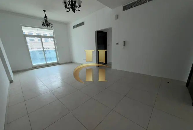 85732658 - Property Image 3