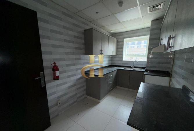 85732658 - Property Image 2