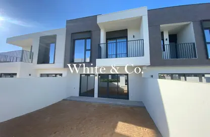 Villa - 3 Bedrooms - 4 Bathrooms for rent in Greenviews 2 - EMAAR South - Dubai South (Dubai World Central) - Dubai