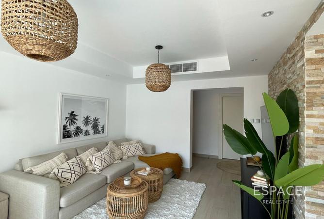 16050106 - Property Image 3