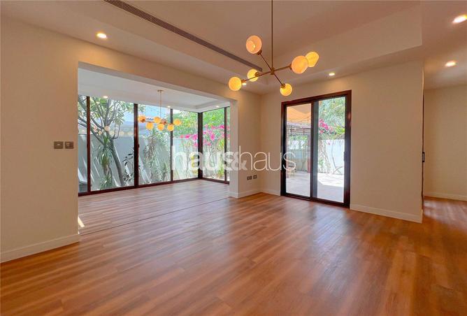 82369359 - Property Image 2